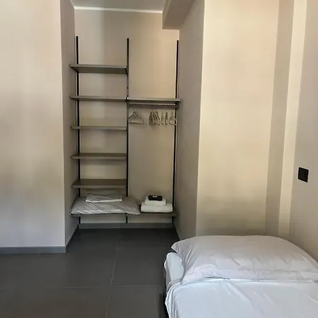 Teo Apartament Cannero Riviera